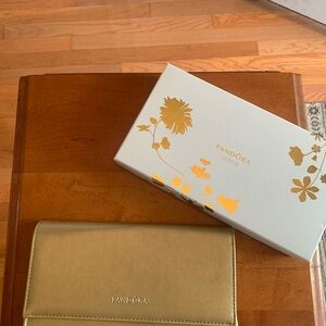 Pandora Clutch Bag Gold Limited Ed Shine Synthetic Purse Travel Jewelry Holder